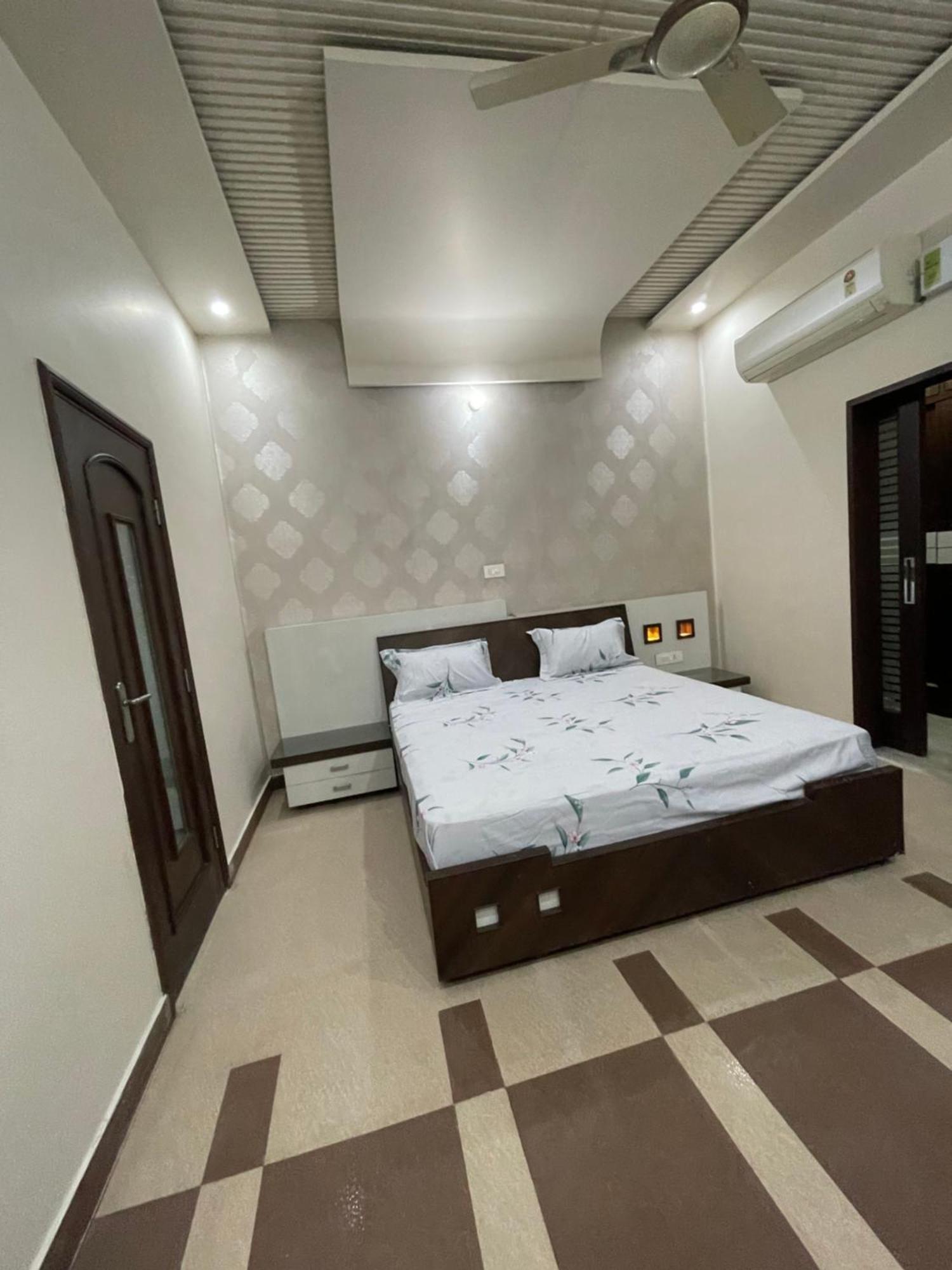 Urban Oasis Villa Amritsar Exterior foto